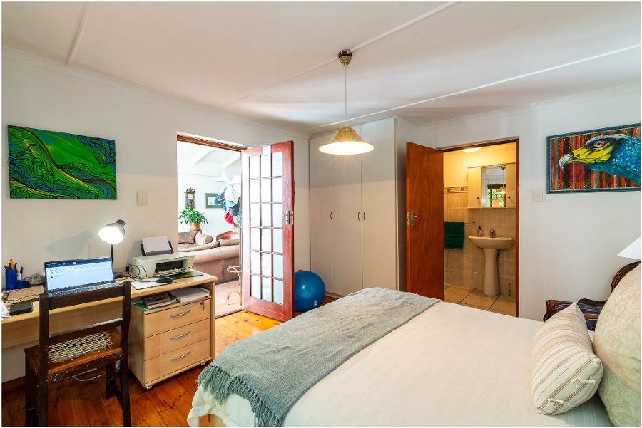 4 Bedroom Property for Sale in Klein Berlyn Western Cape